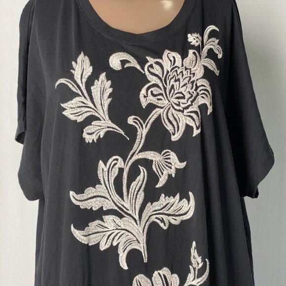 Johnny Was Floral Embroidered Knit T-Shirt Midi Dress – Size L - Picture 9 of 10